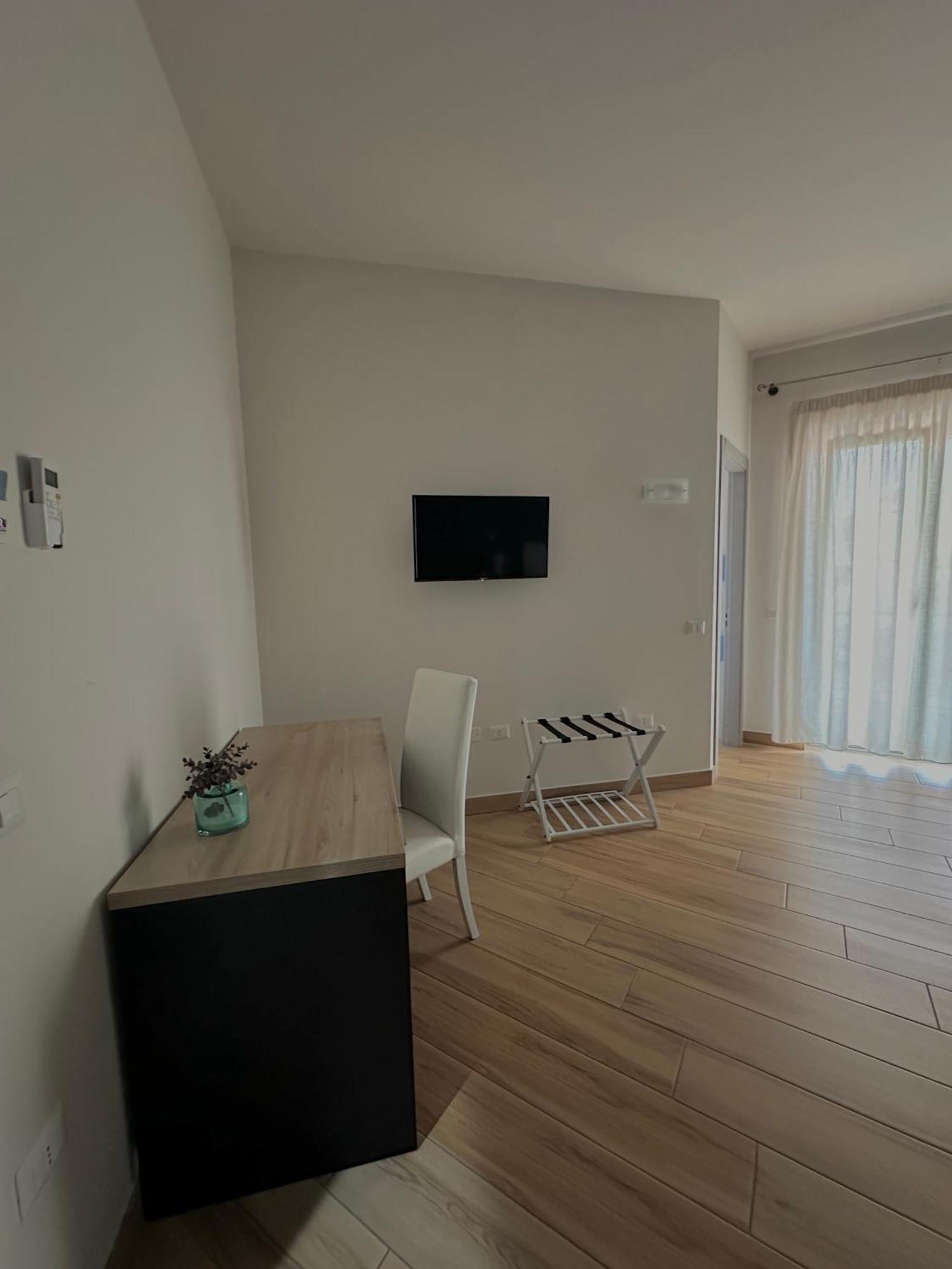 Aurora Bed And Breakfast Чиро-Марина Екстер'єр фото
