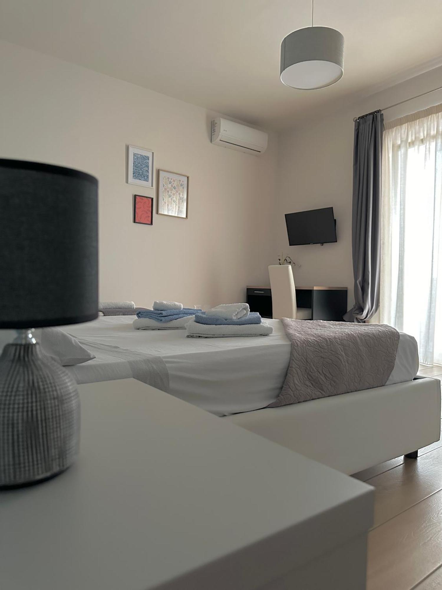 Aurora Bed And Breakfast Чиро-Марина Екстер'єр фото